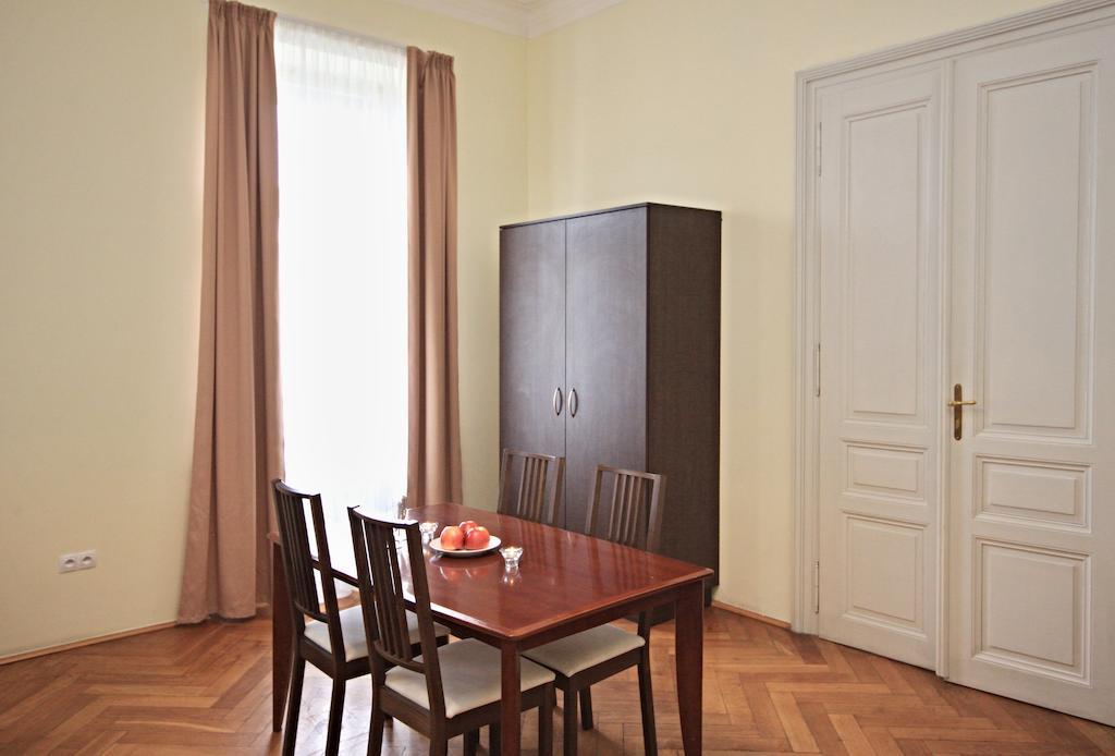 River View Residence Praga Exterior foto